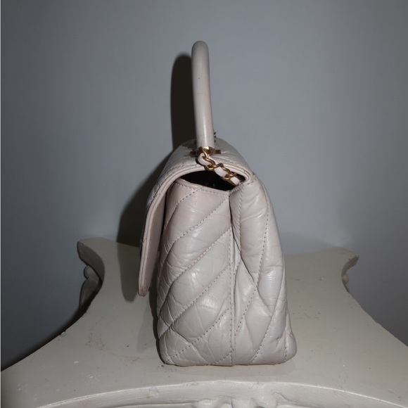 Off-white Top Handle Chanel Chevron Bag *rare* - Picture 2 of 10